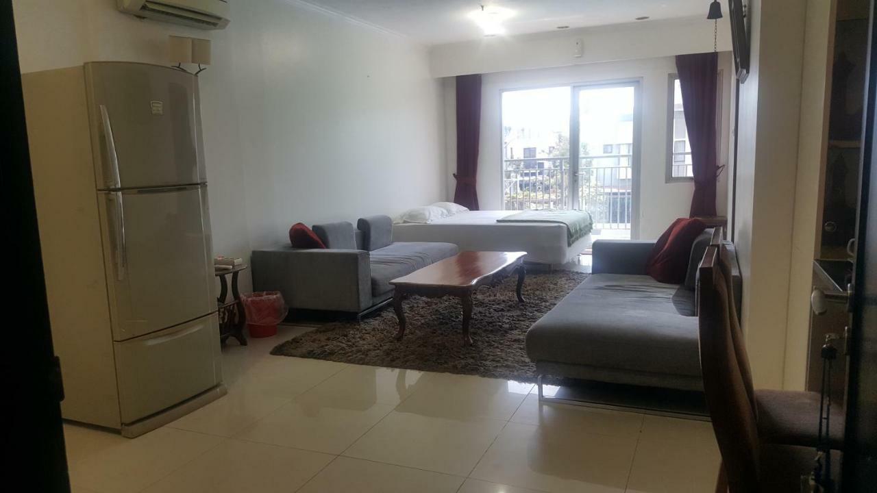 Sudirman Thamrin 87M Pool View Apartment Джакарта Екстериор снимка
